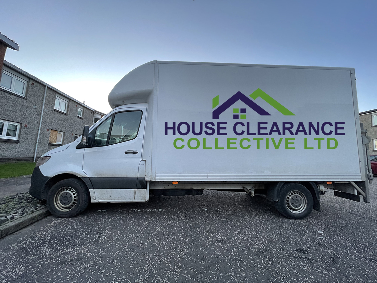 House clearance collective Van